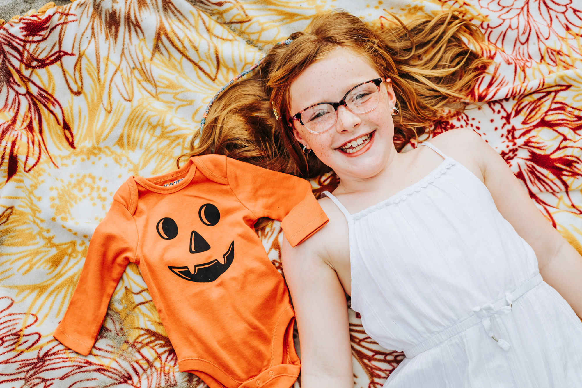 pregnancy announcement image in Costa Rica