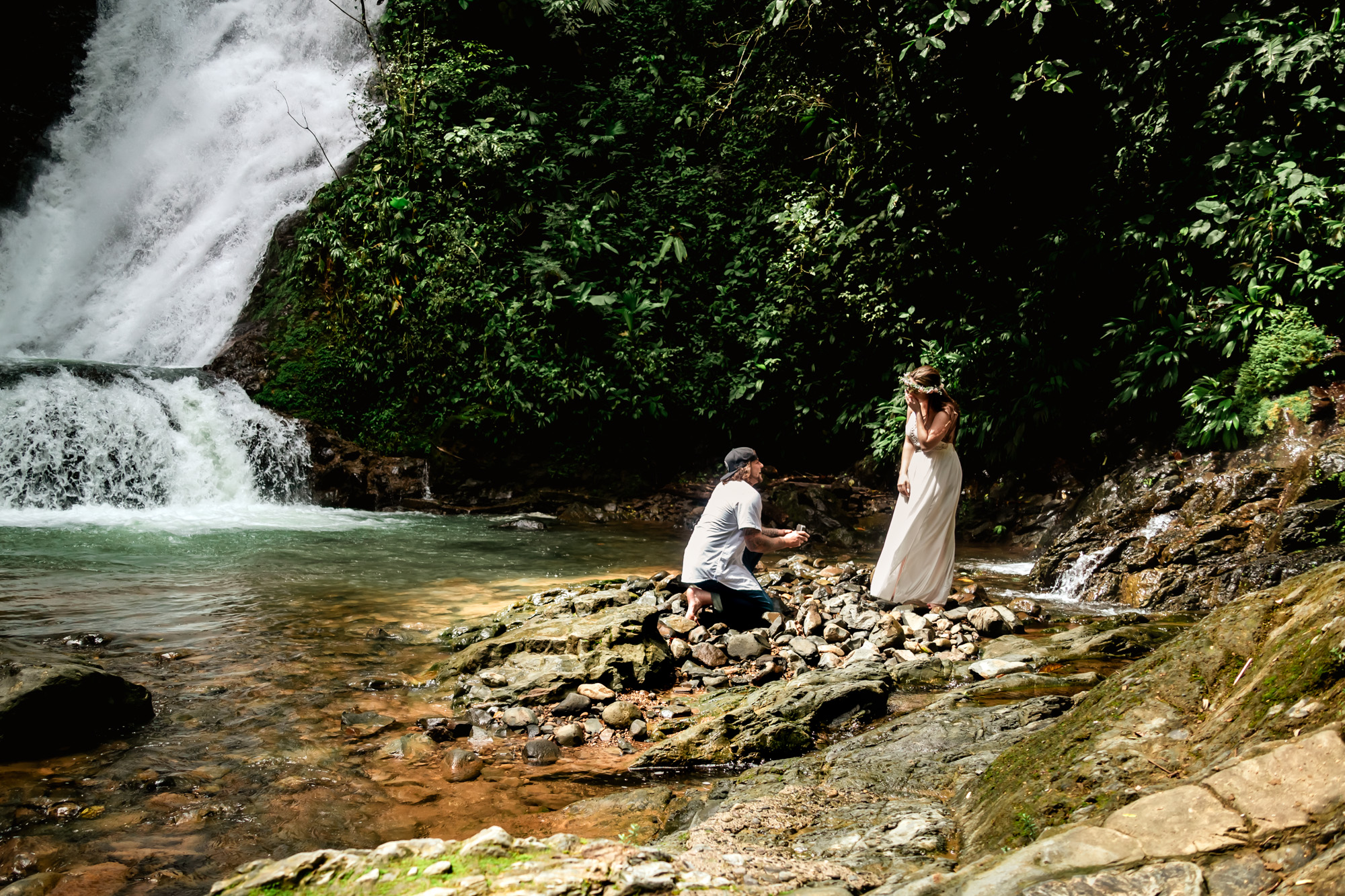 Proposal photoshoot at waterfall near Manuel Antonio